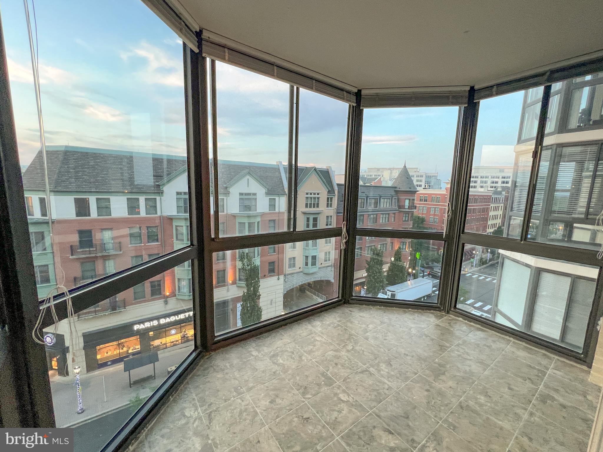 THE VICTORIA CODM - Residential