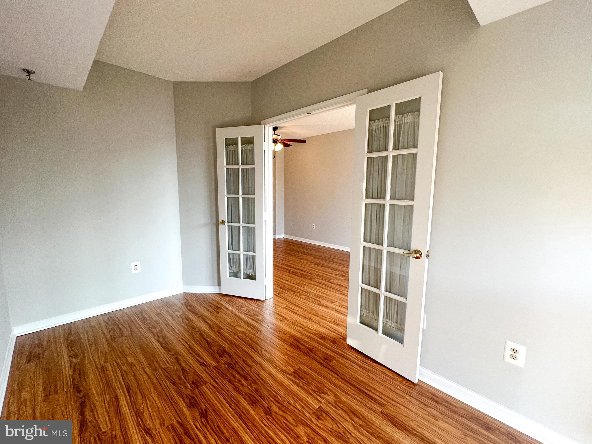 THE VICTORIA CODM - Residential