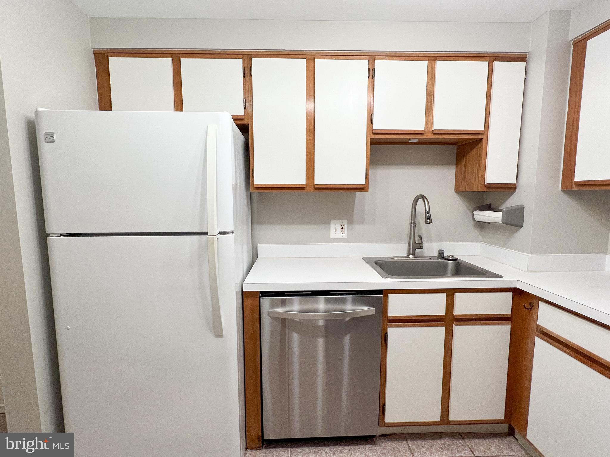 THE VICTORIA CODM - Residential