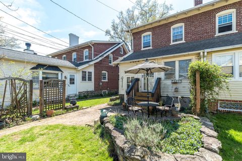 Tiny photo for 413 Perkiomen Avenue, LANSDALE, PA 19446 (MLS # PAMC2175392)