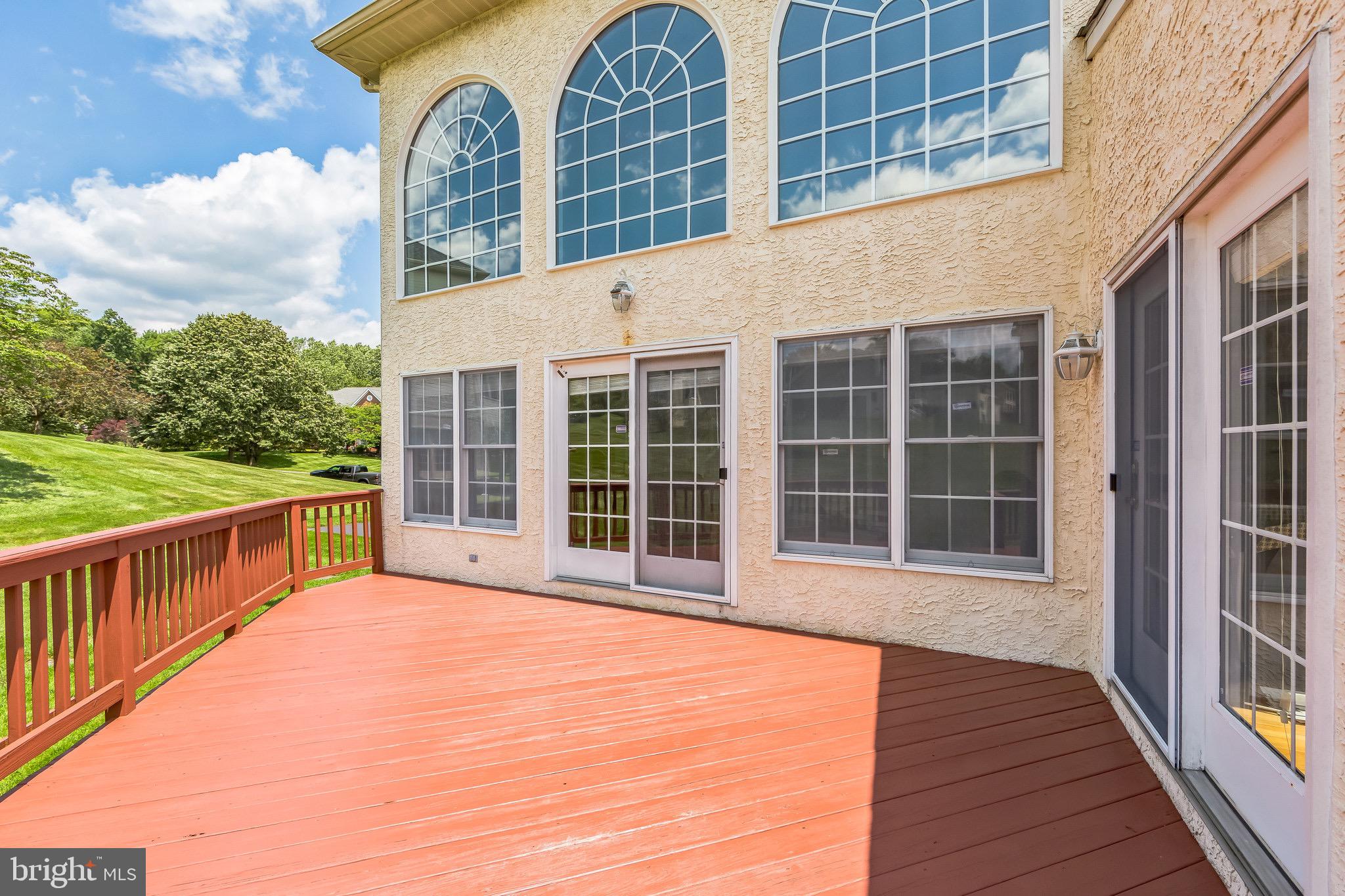 SWEDESFORD CHASE - Residential