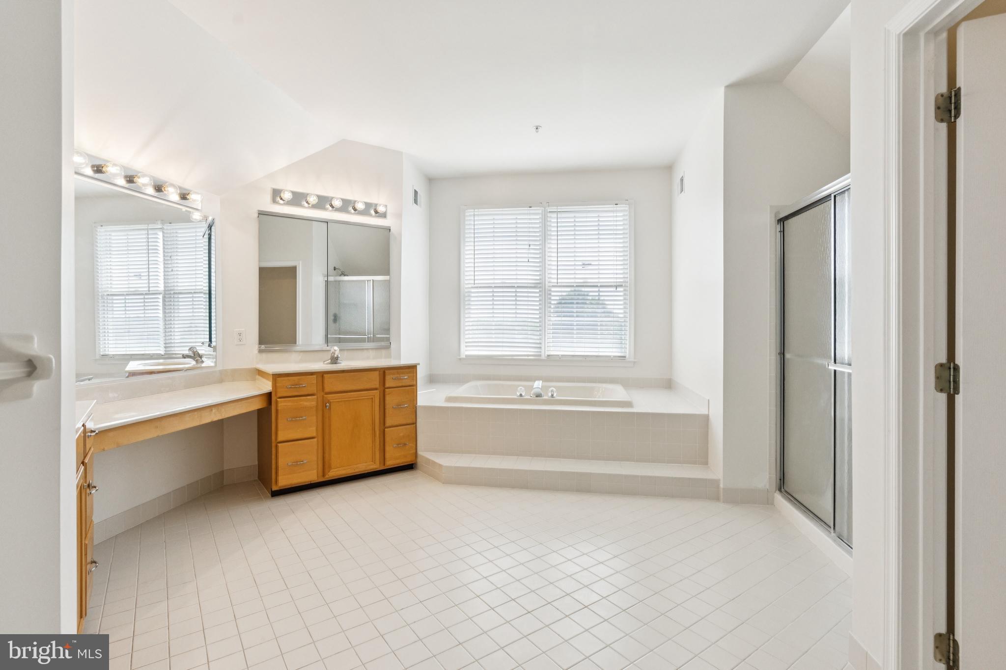 SWEDESFORD CHASE - Residential