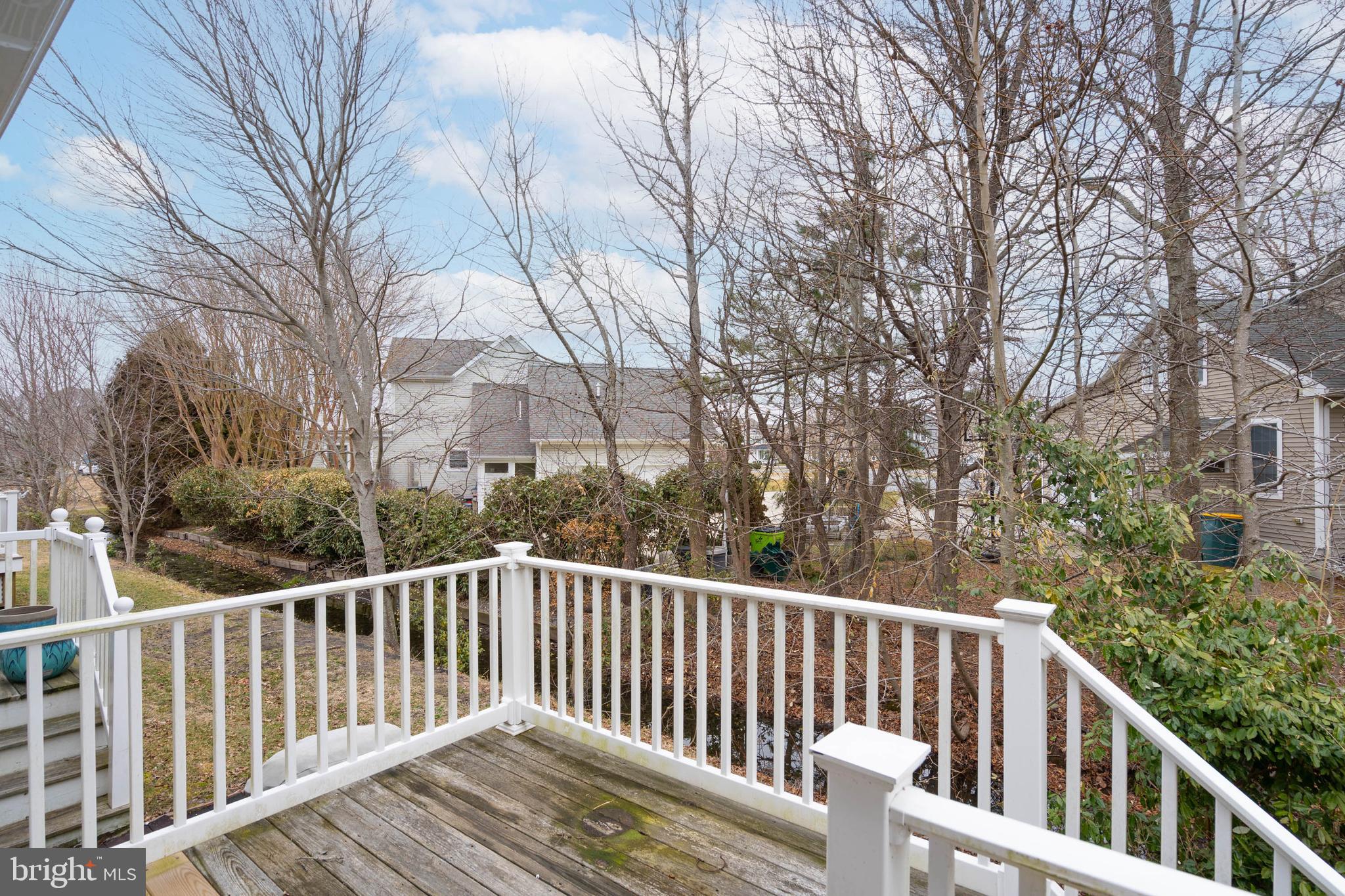 BETHANY BREEZE - Residential