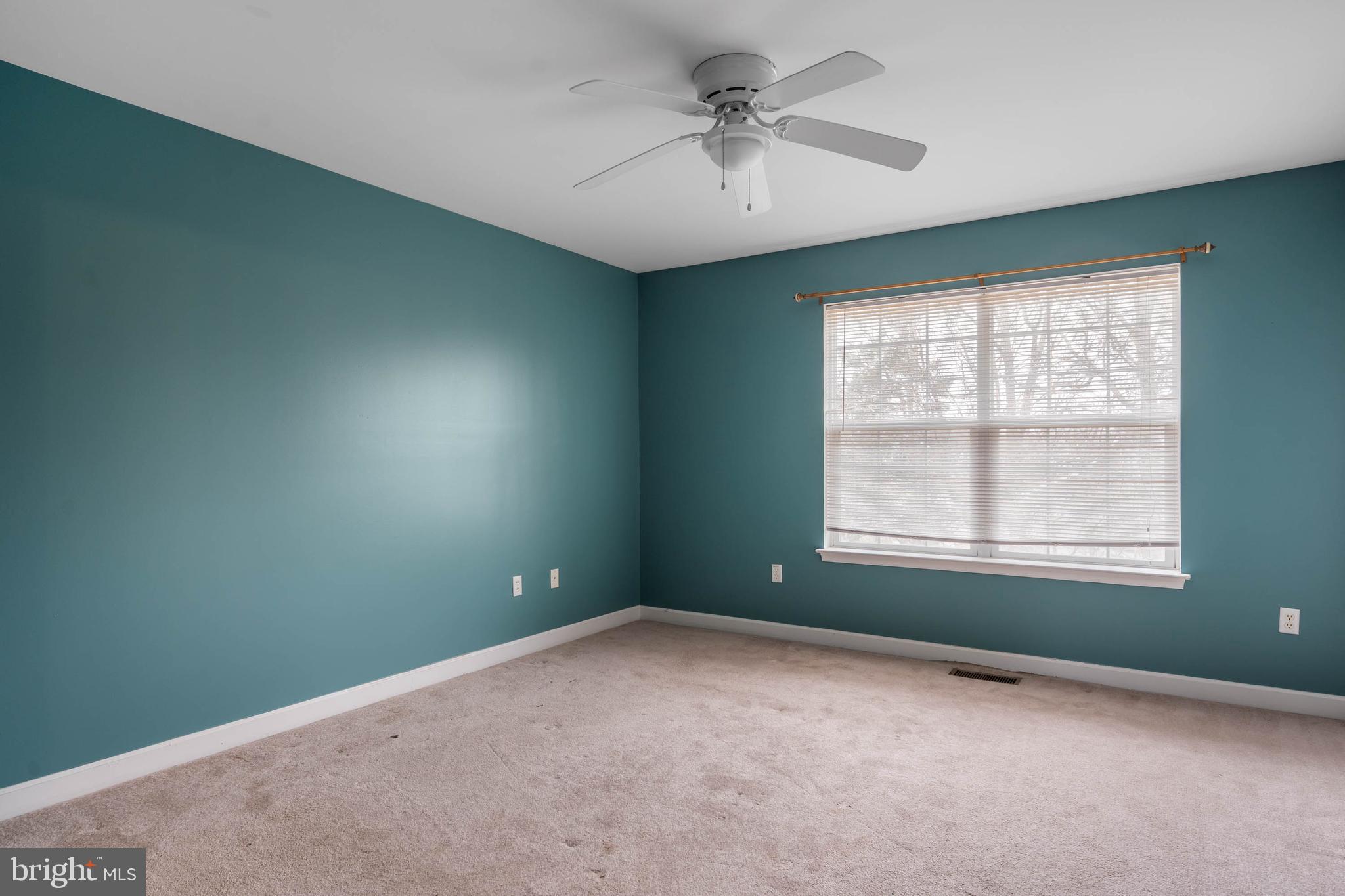 BETHANY BREEZE - Residential