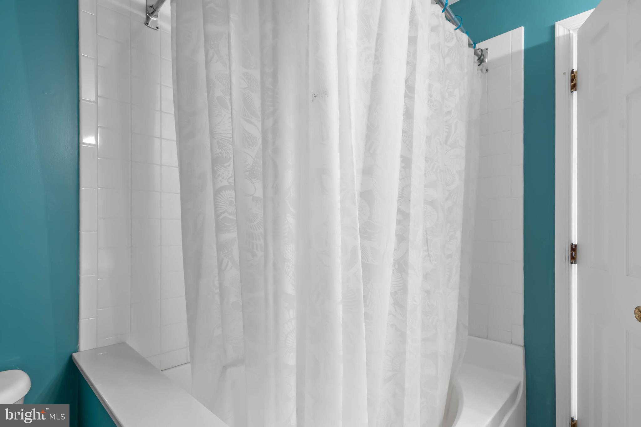 BETHANY BREEZE - Residential