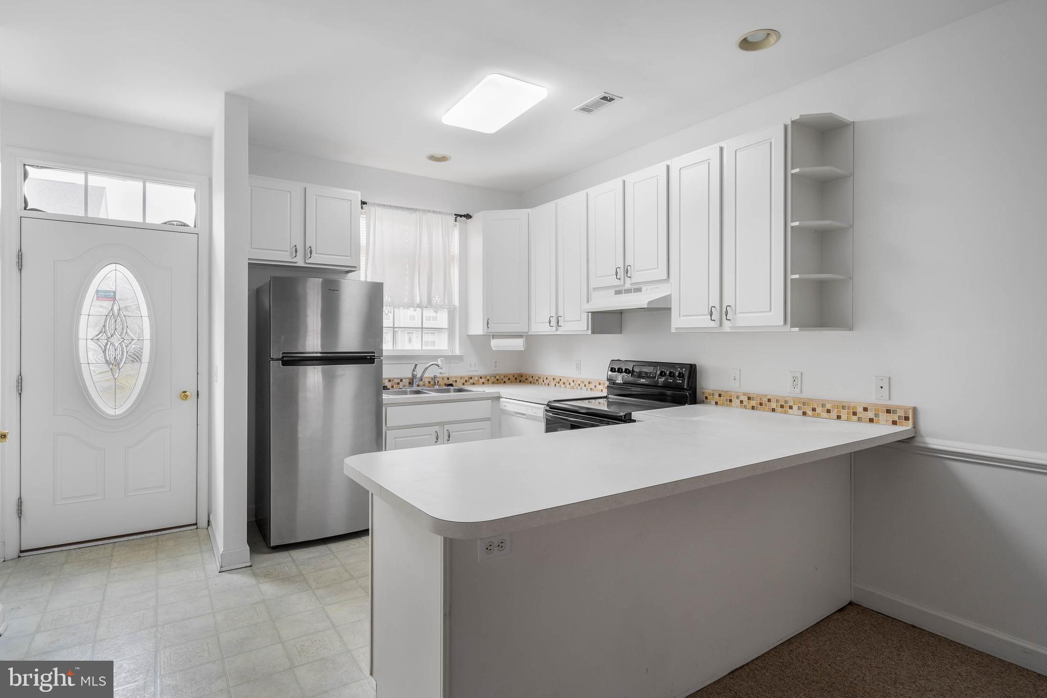 BETHANY BREEZE - Residential