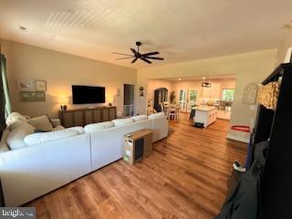 23195 ESPERANZA DRIVE