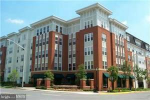 HALSTEAD AT THE METRO - Residential