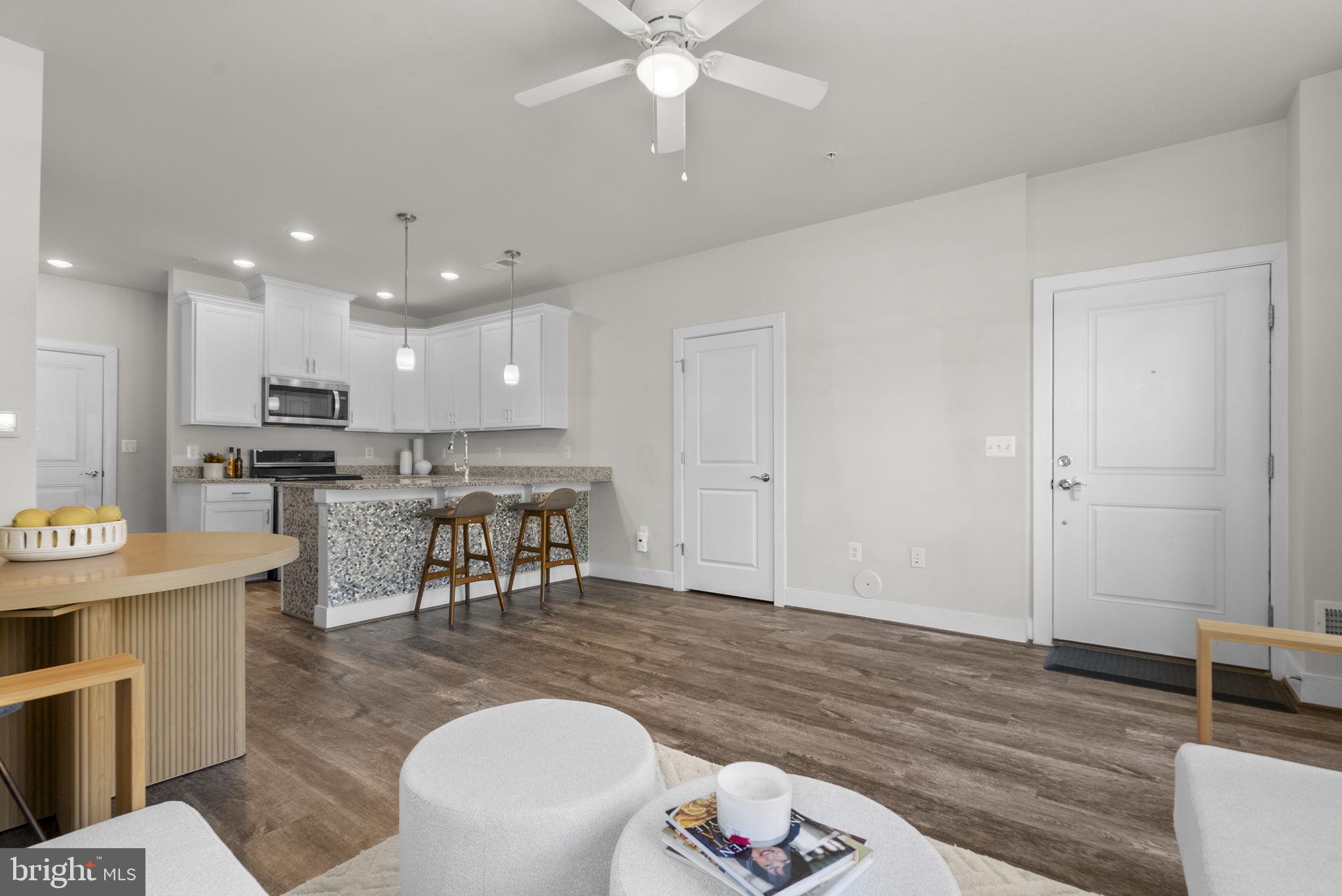 CROWN FARM - Residential