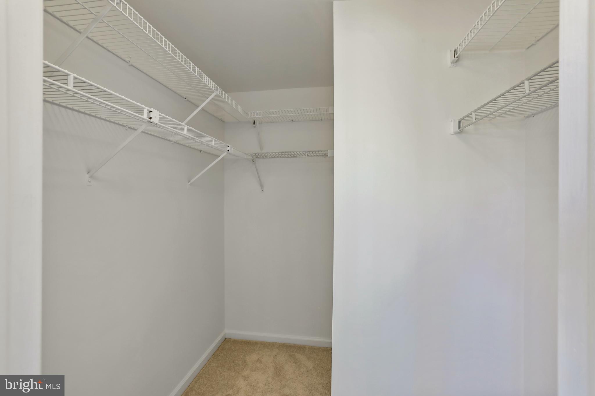 SULLY STATION - Residential