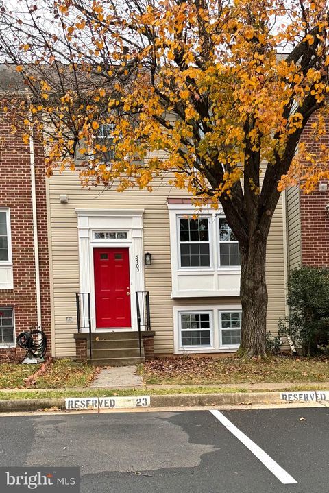 5705 CROATAN COURT CENTREVILLE VA 20120