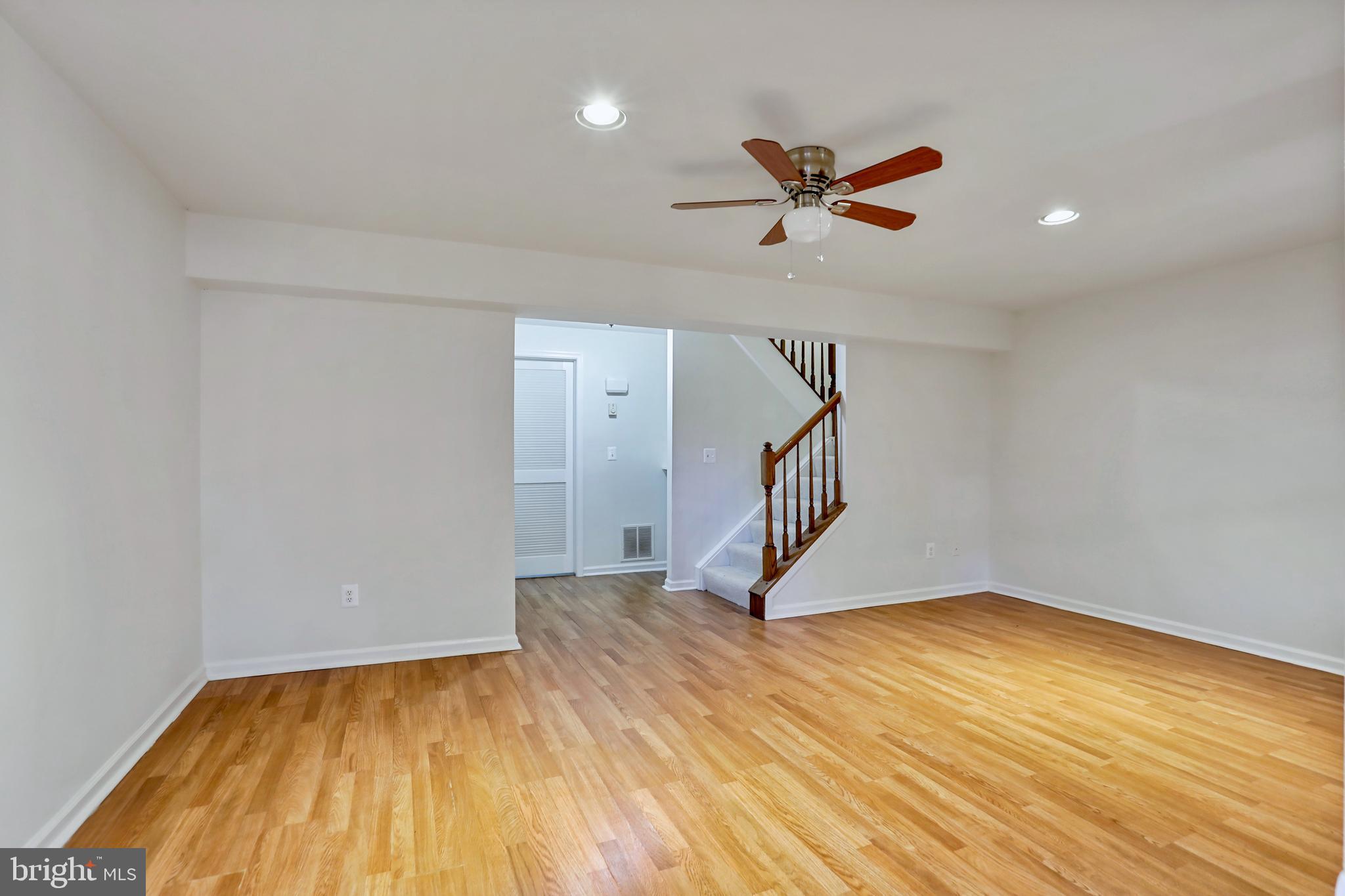 SULLY STATION - Residential