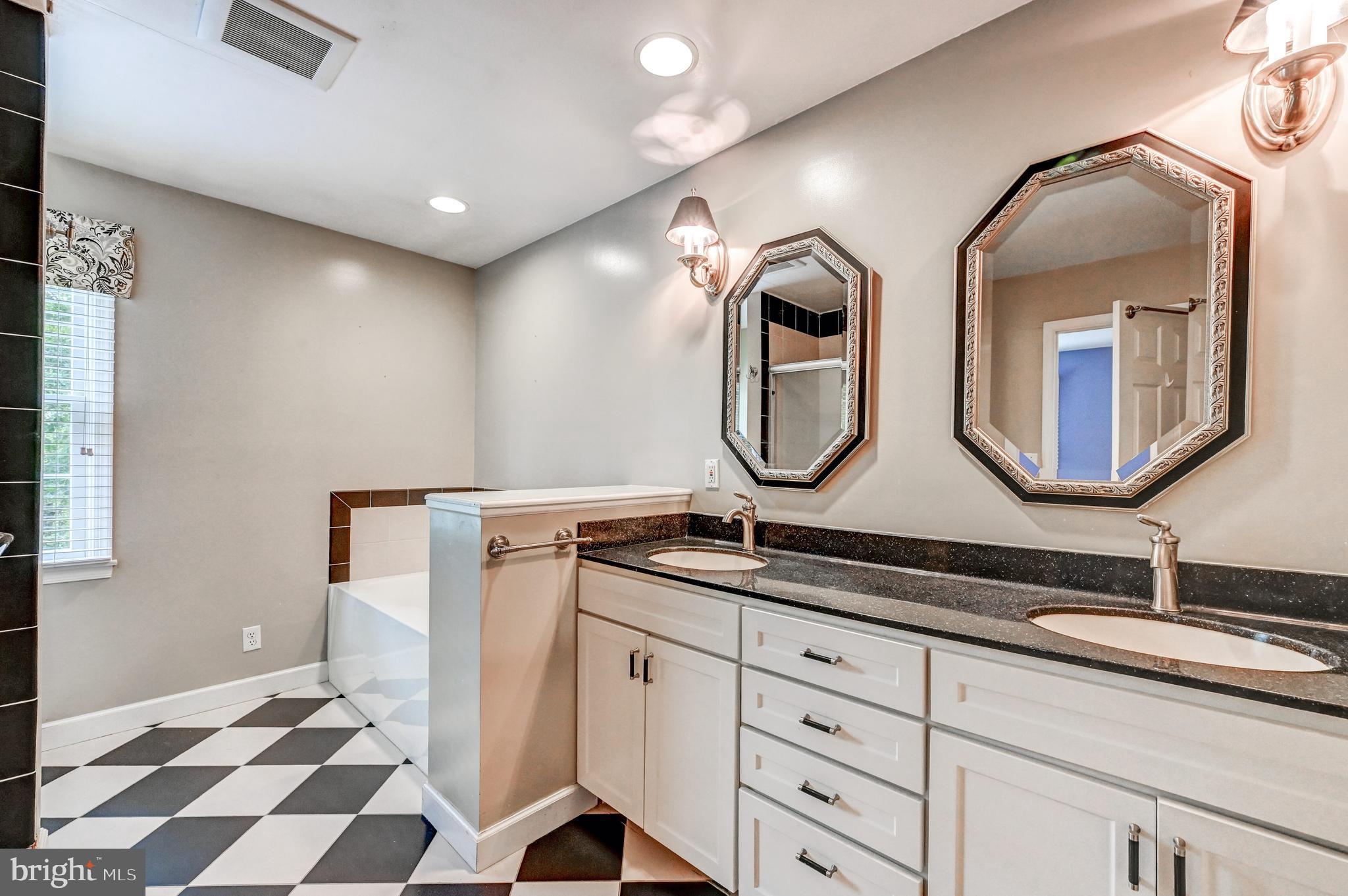 RUXWOOD - Residential