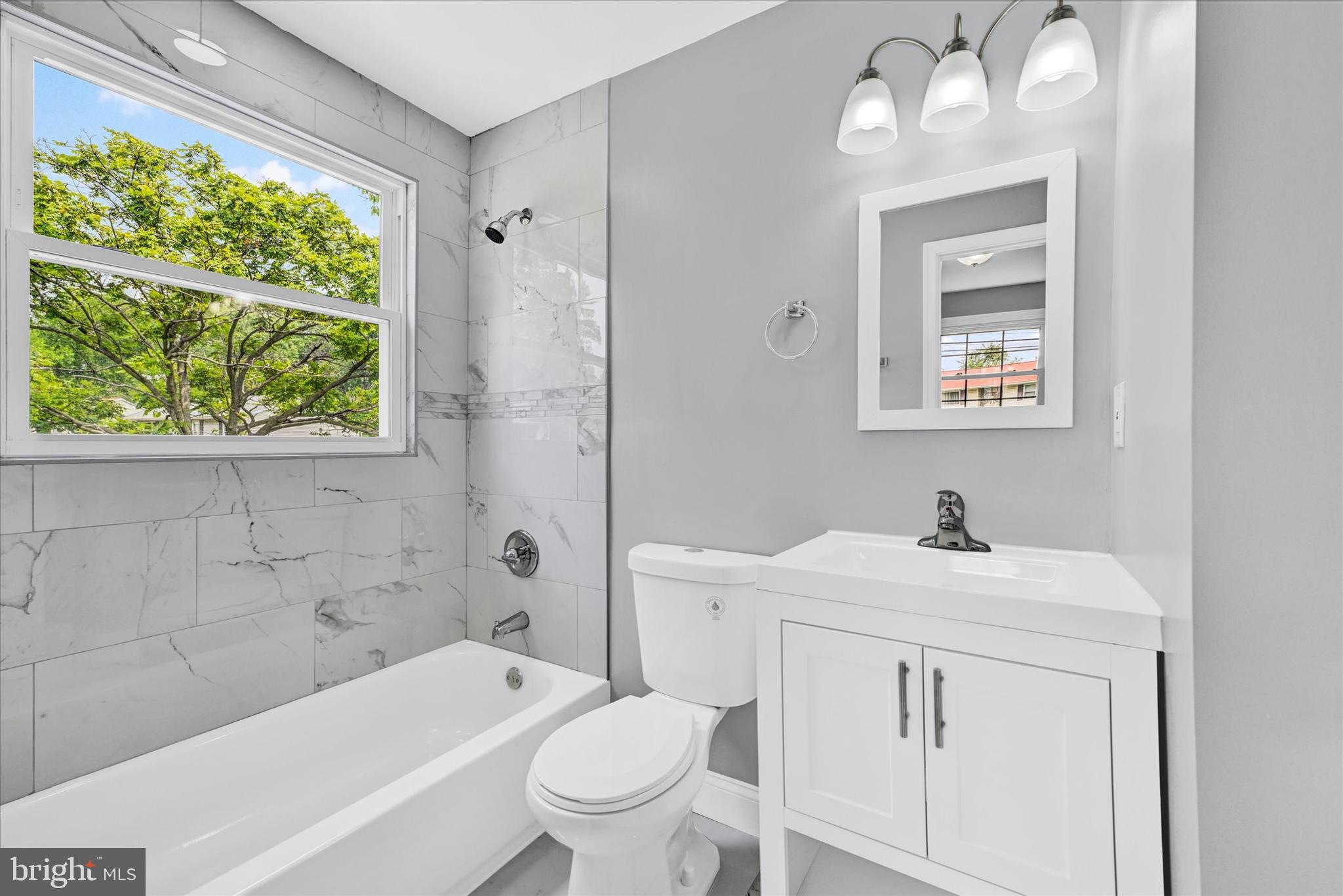 WOODLAWN - Residential