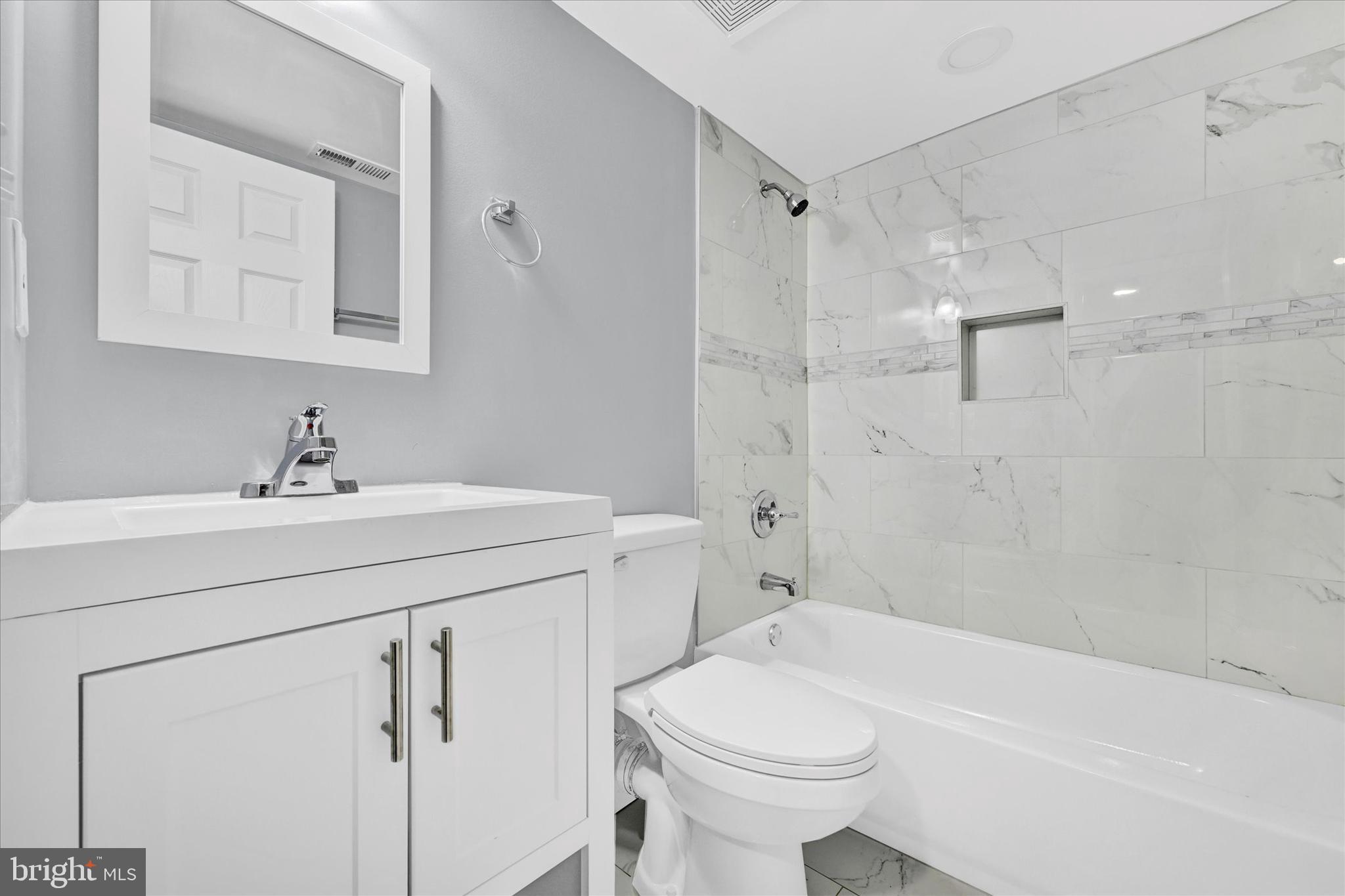 WOODLAWN - Residential