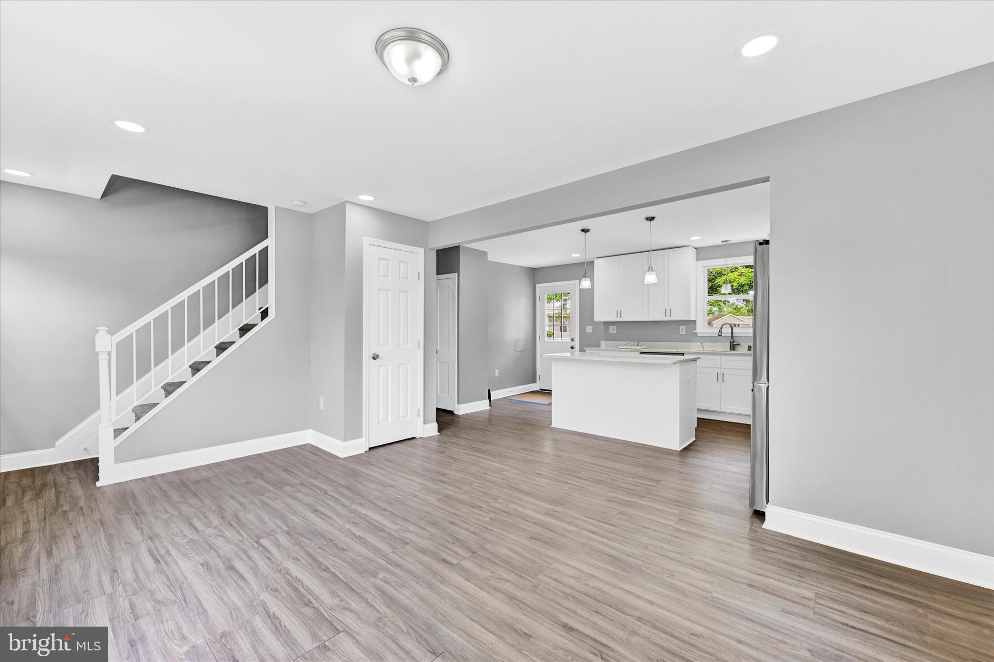 WOODLAWN - Residential