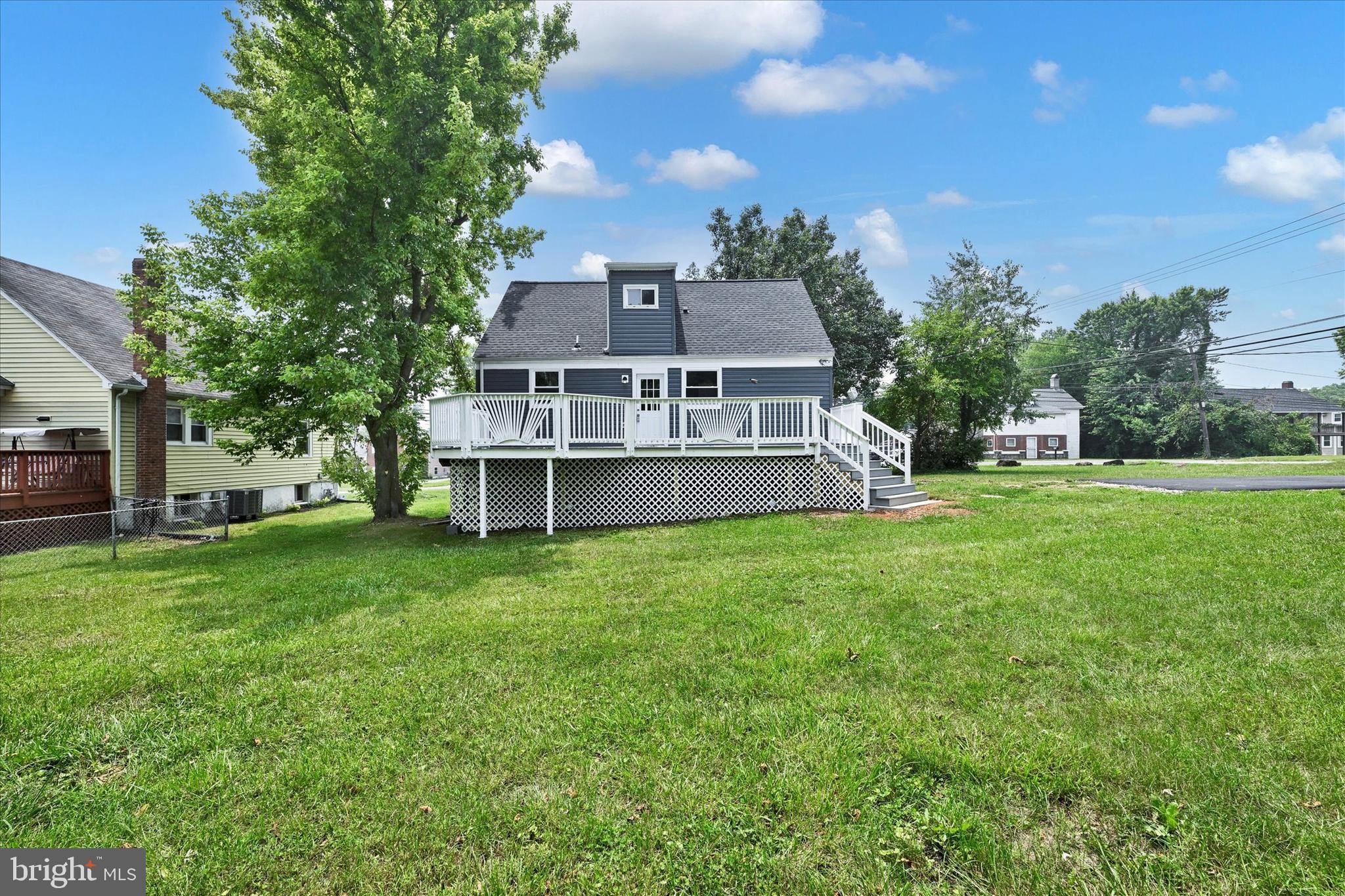 WOODLAWN - Residential