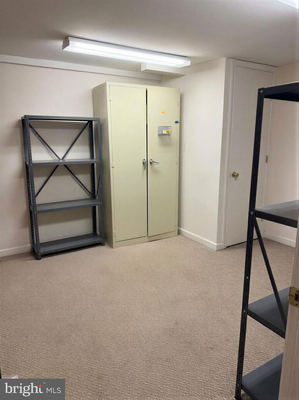 LOWER MOYAMENSING - Commercial Sale