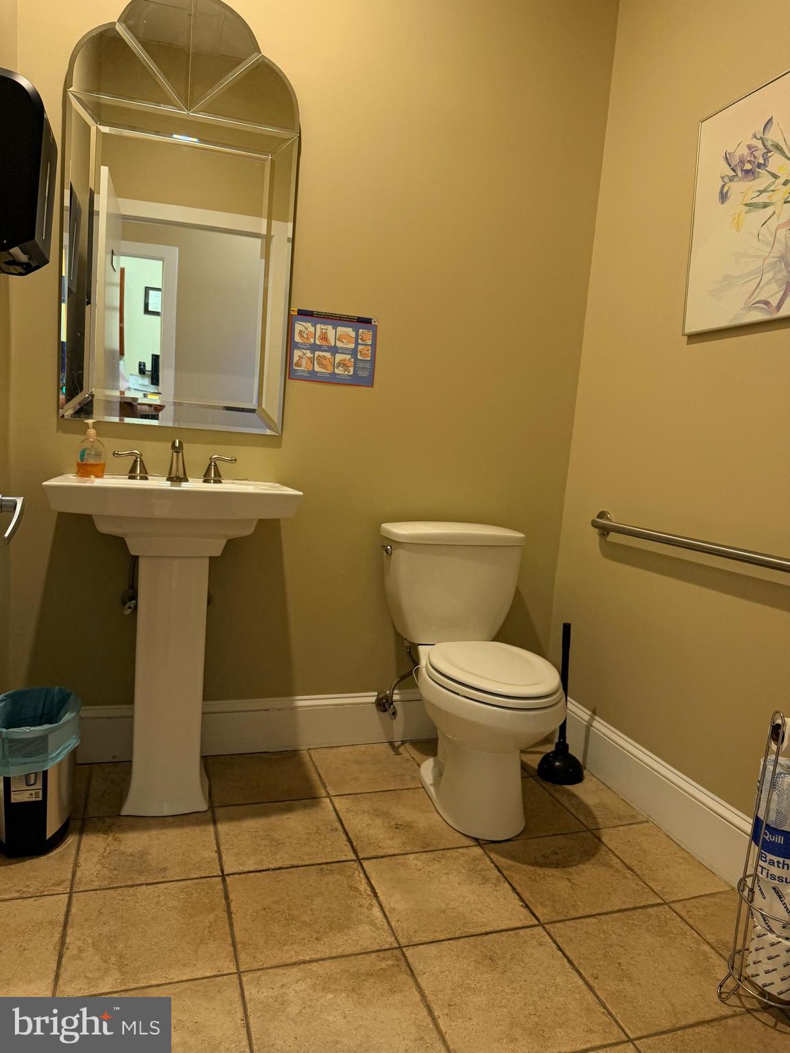 LOWER MOYAMENSING - Commercial Sale