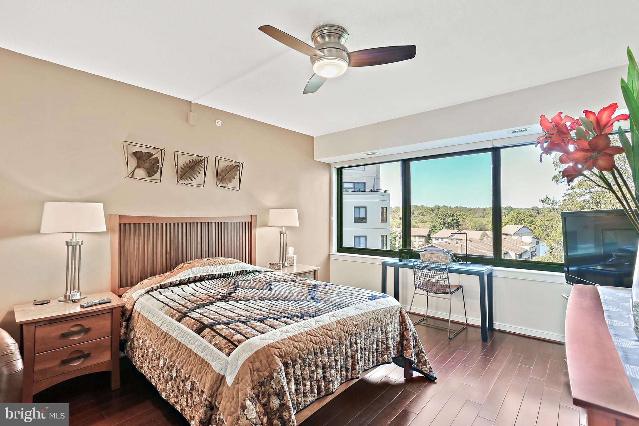 WILDE LAKE - Residential