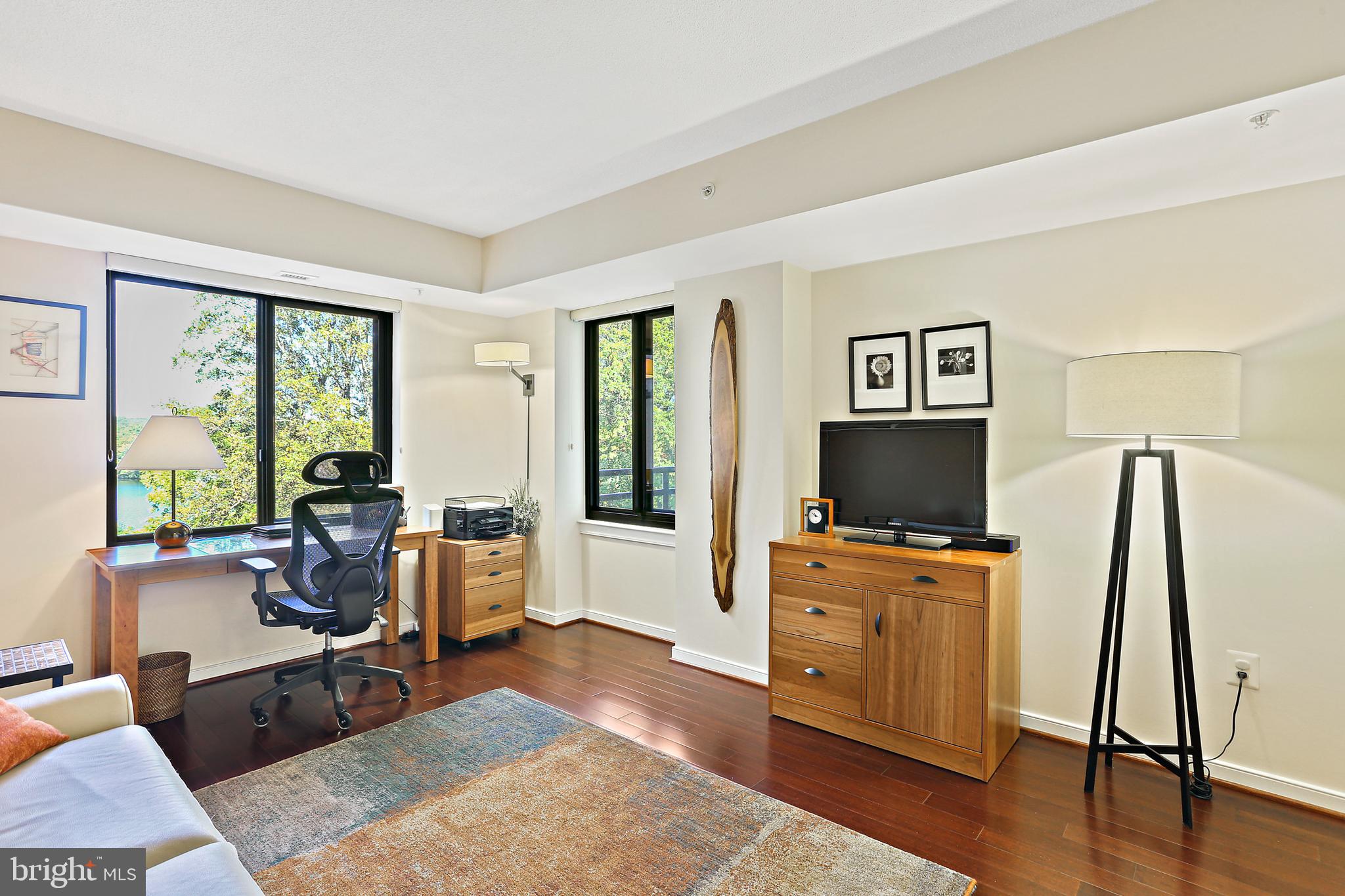 WILDE LAKE - Residential