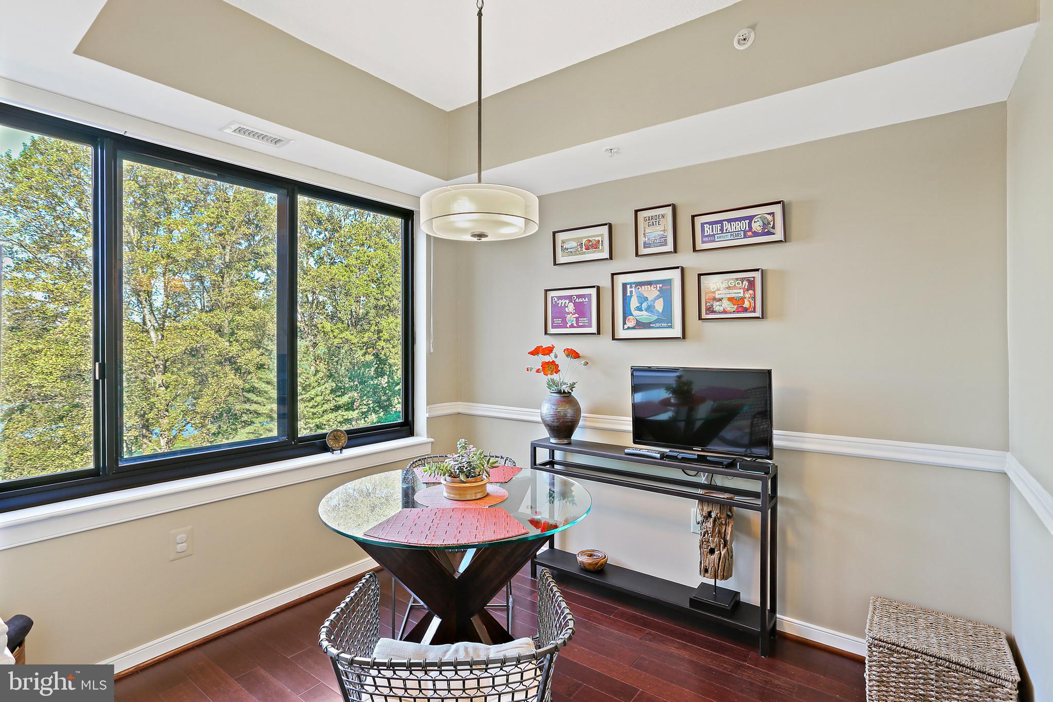 WILDE LAKE - Residential