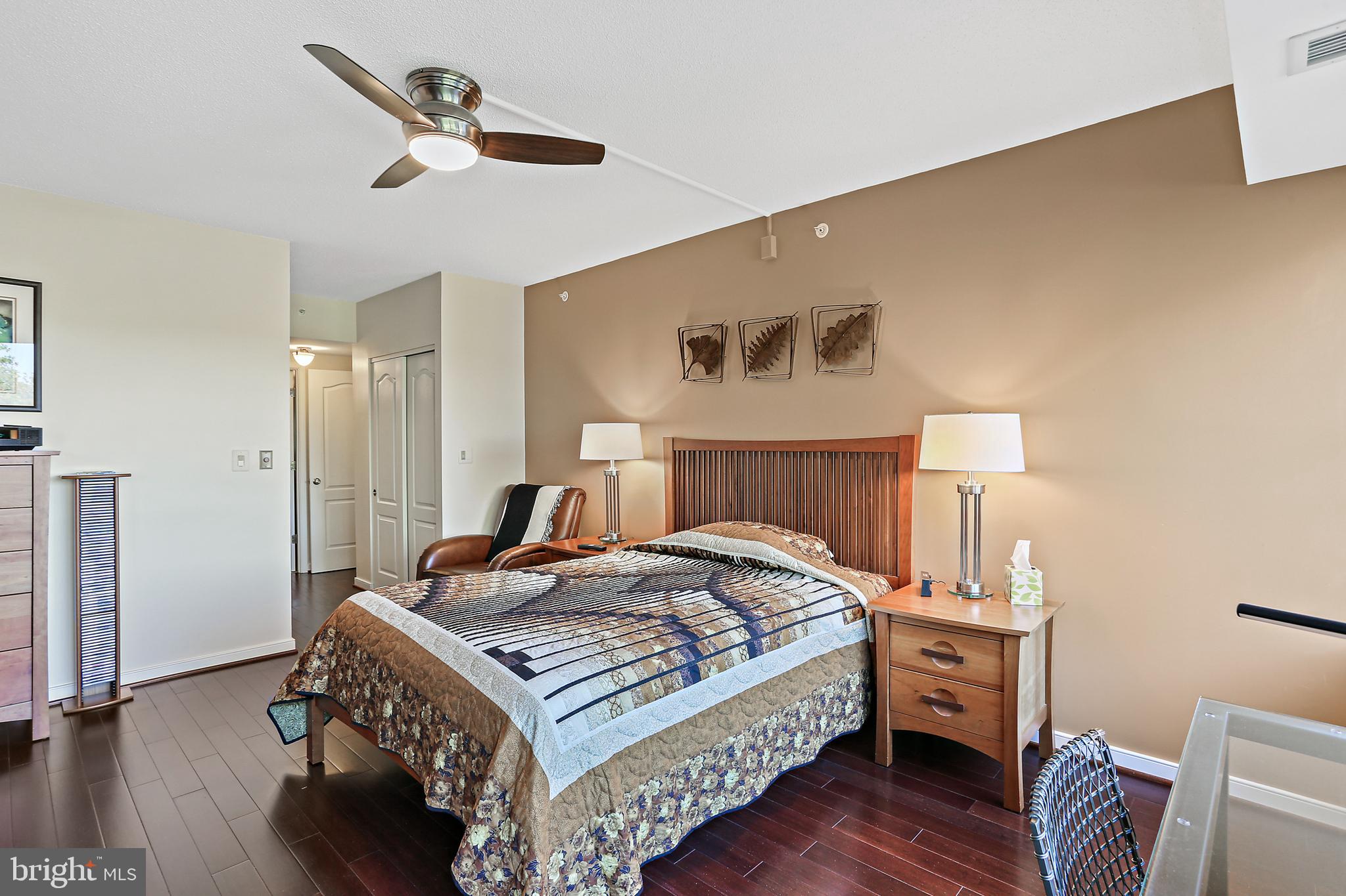 WILDE LAKE - Residential