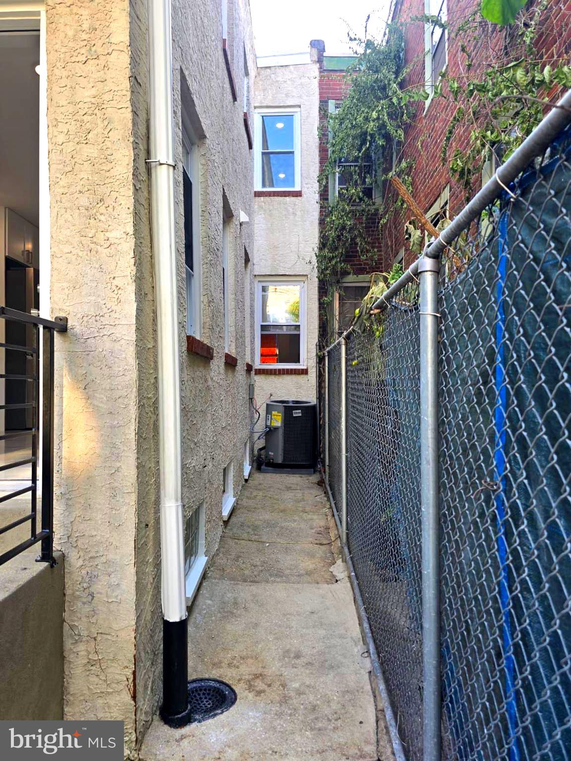 COBBS CREEK - Residential