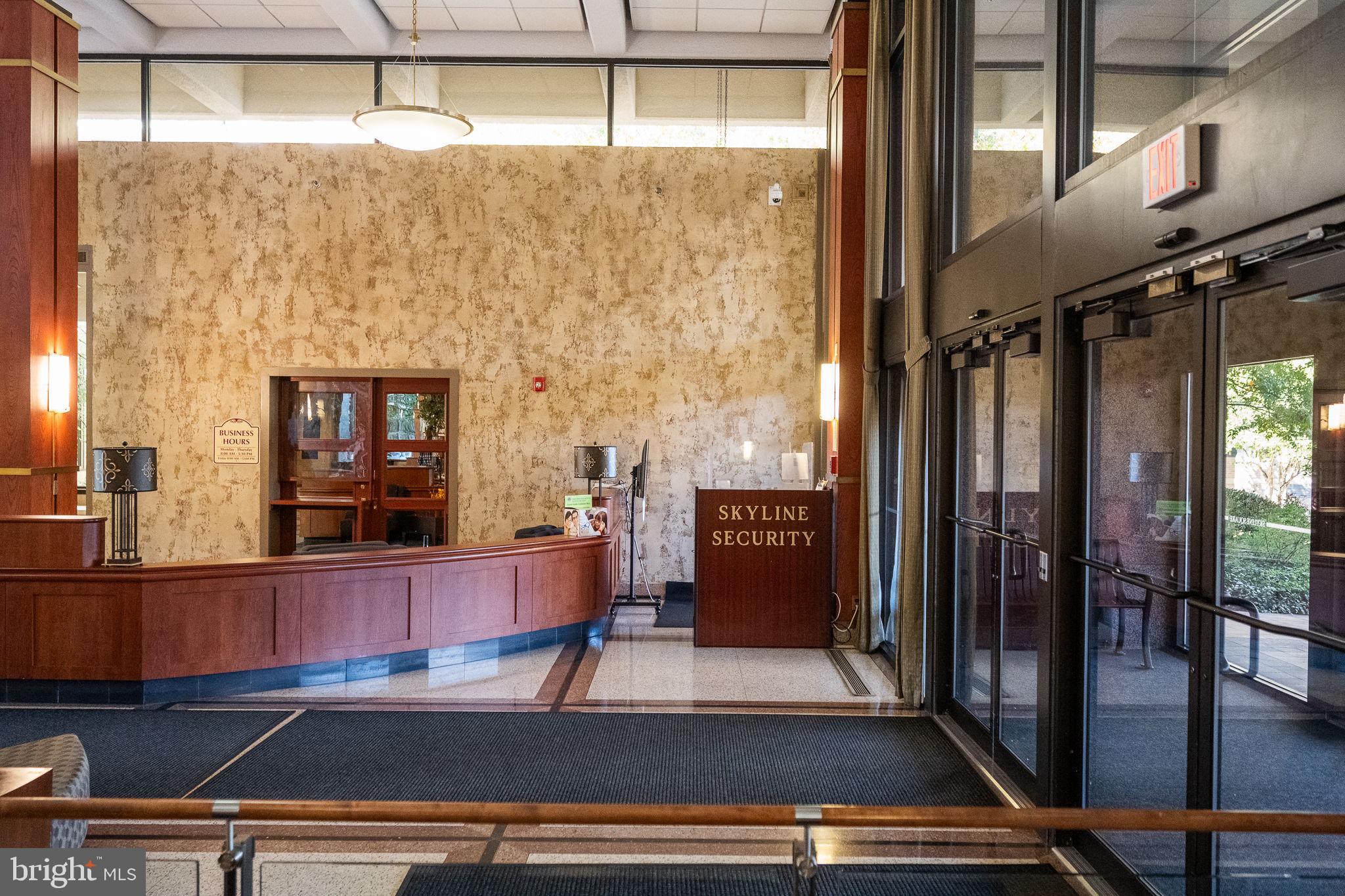 SKYLINE SQUARE CONDO - Residential Lease