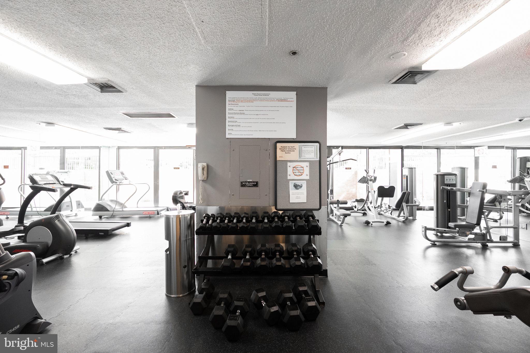 SKYLINE SQUARE CONDO - Residential Lease