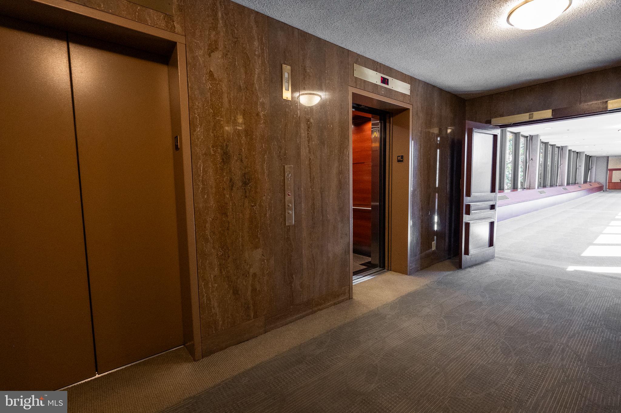 SKYLINE SQUARE CONDO - Residential Lease