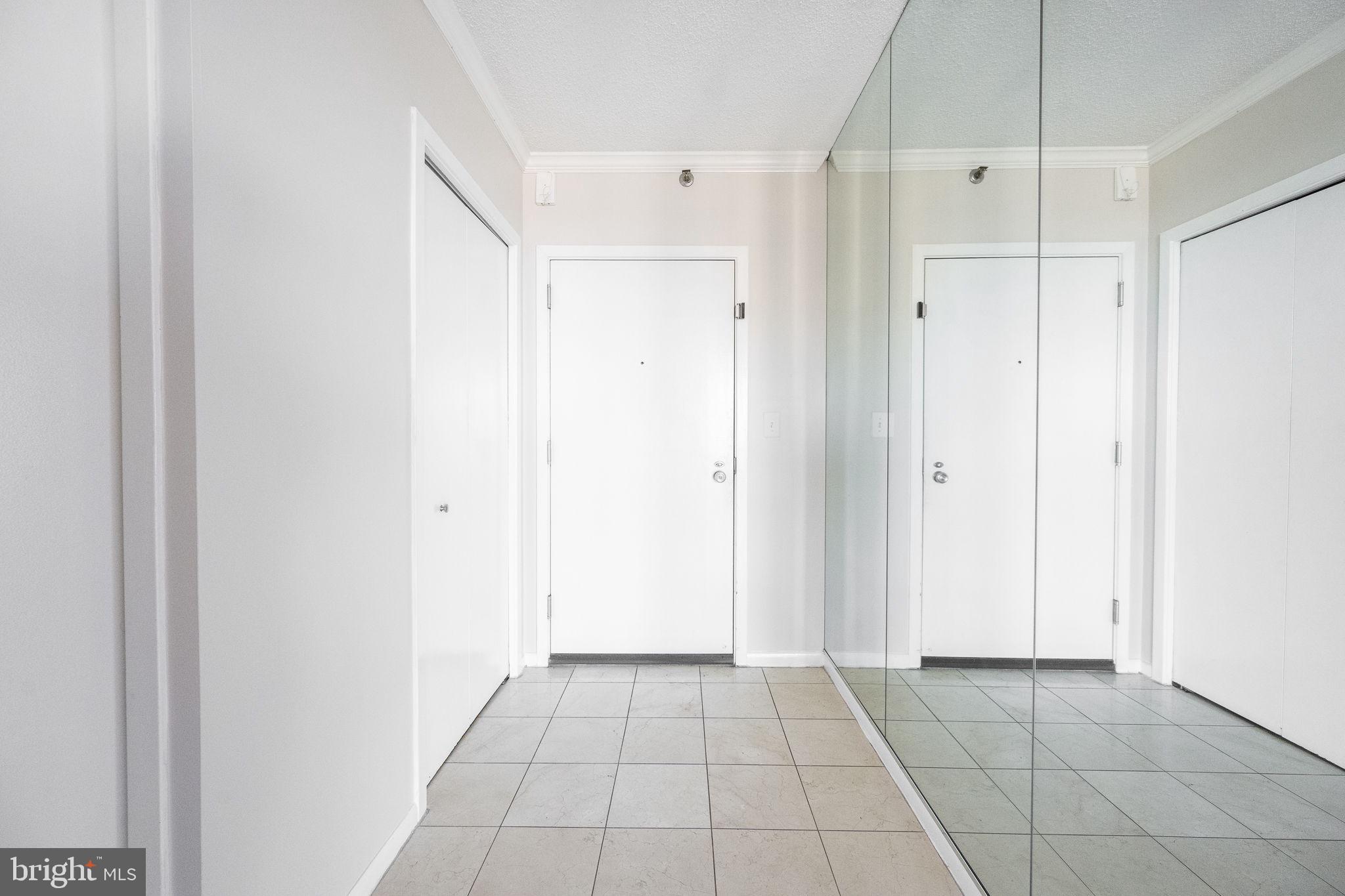 SKYLINE SQUARE CONDO - Residential Lease