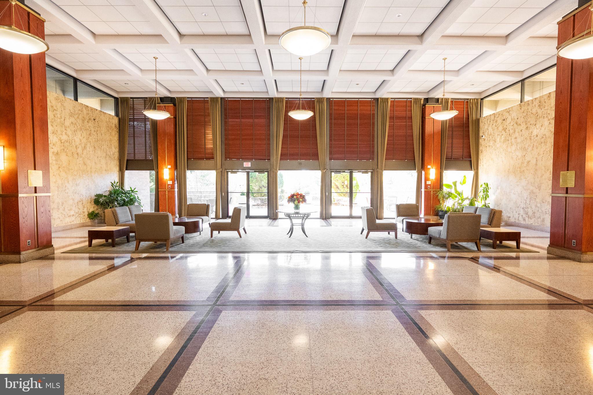 SKYLINE SQUARE CONDO - Residential Lease