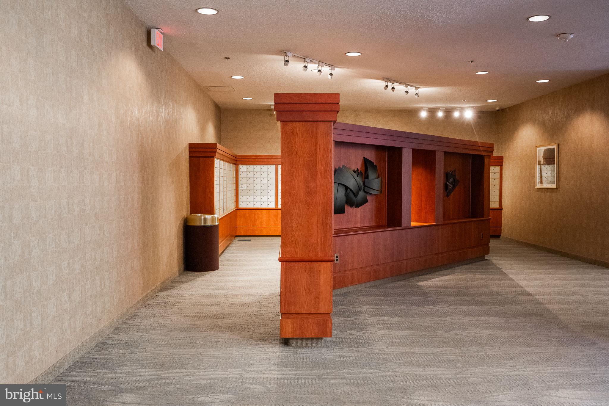 SKYLINE SQUARE CONDO - Residential Lease