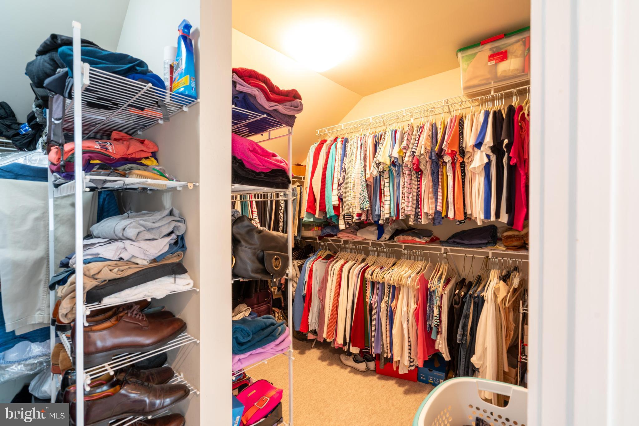 CLIVEDEN REACH - Residential