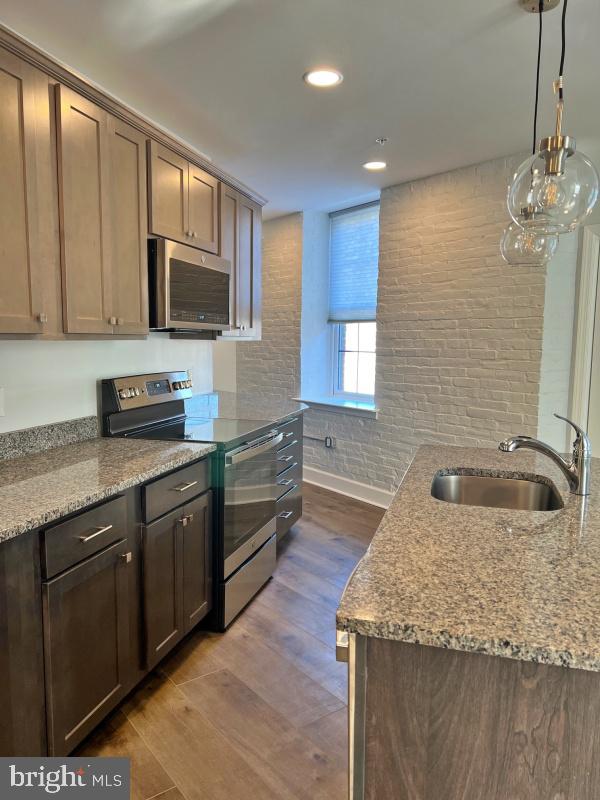 DOWNTOWN YORK - Residential Lease