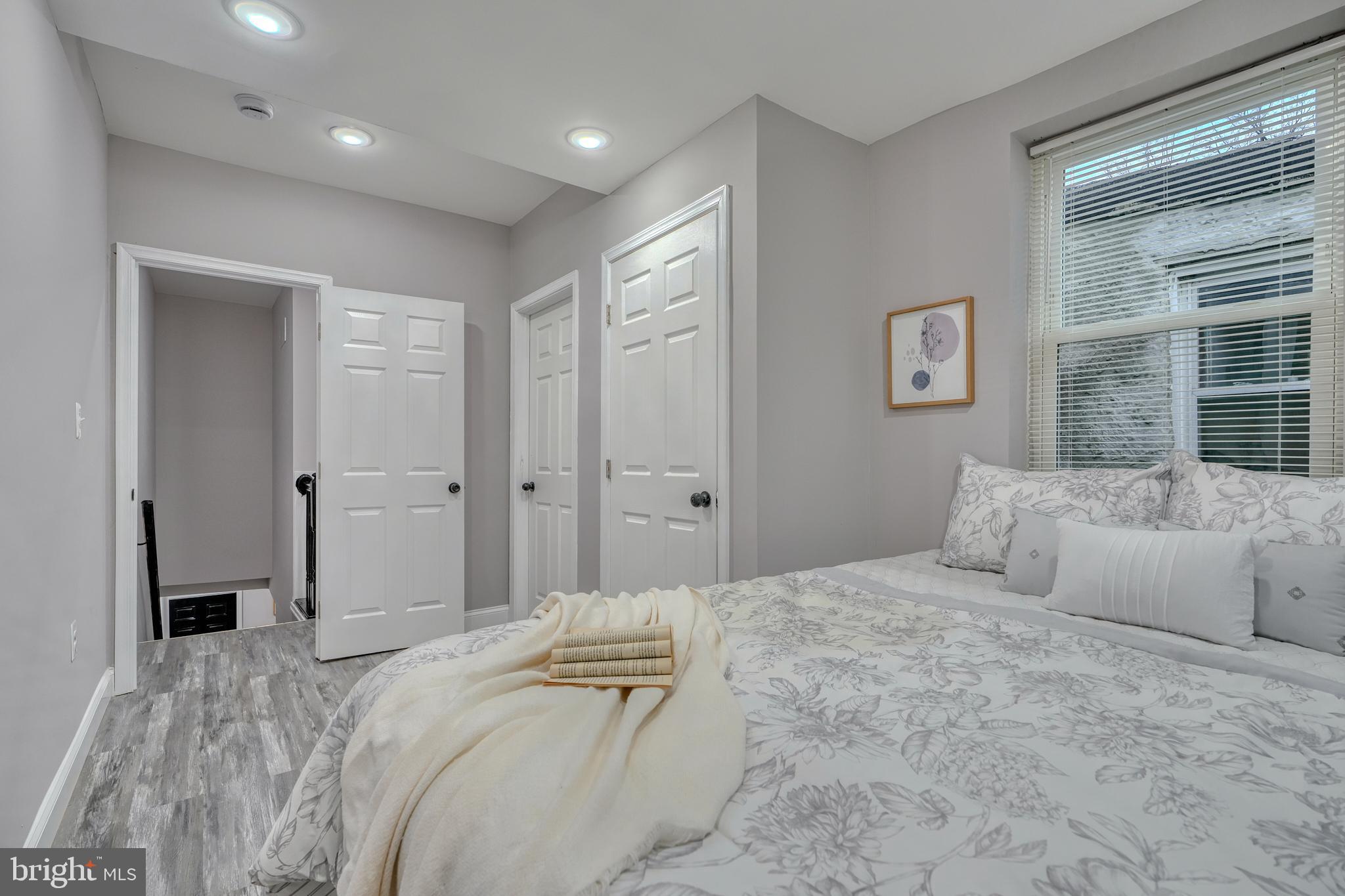 GREENMOUNT WEST - Residential