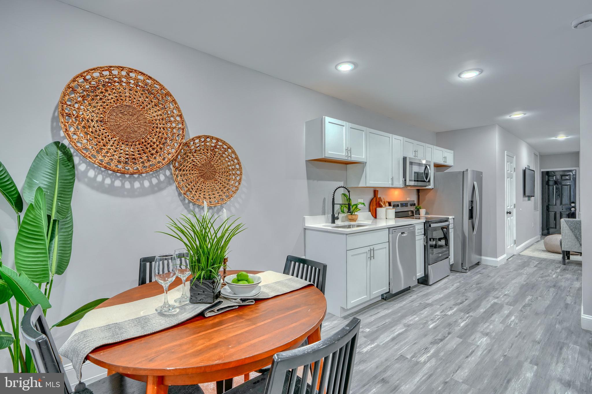 GREENMOUNT WEST - Residential