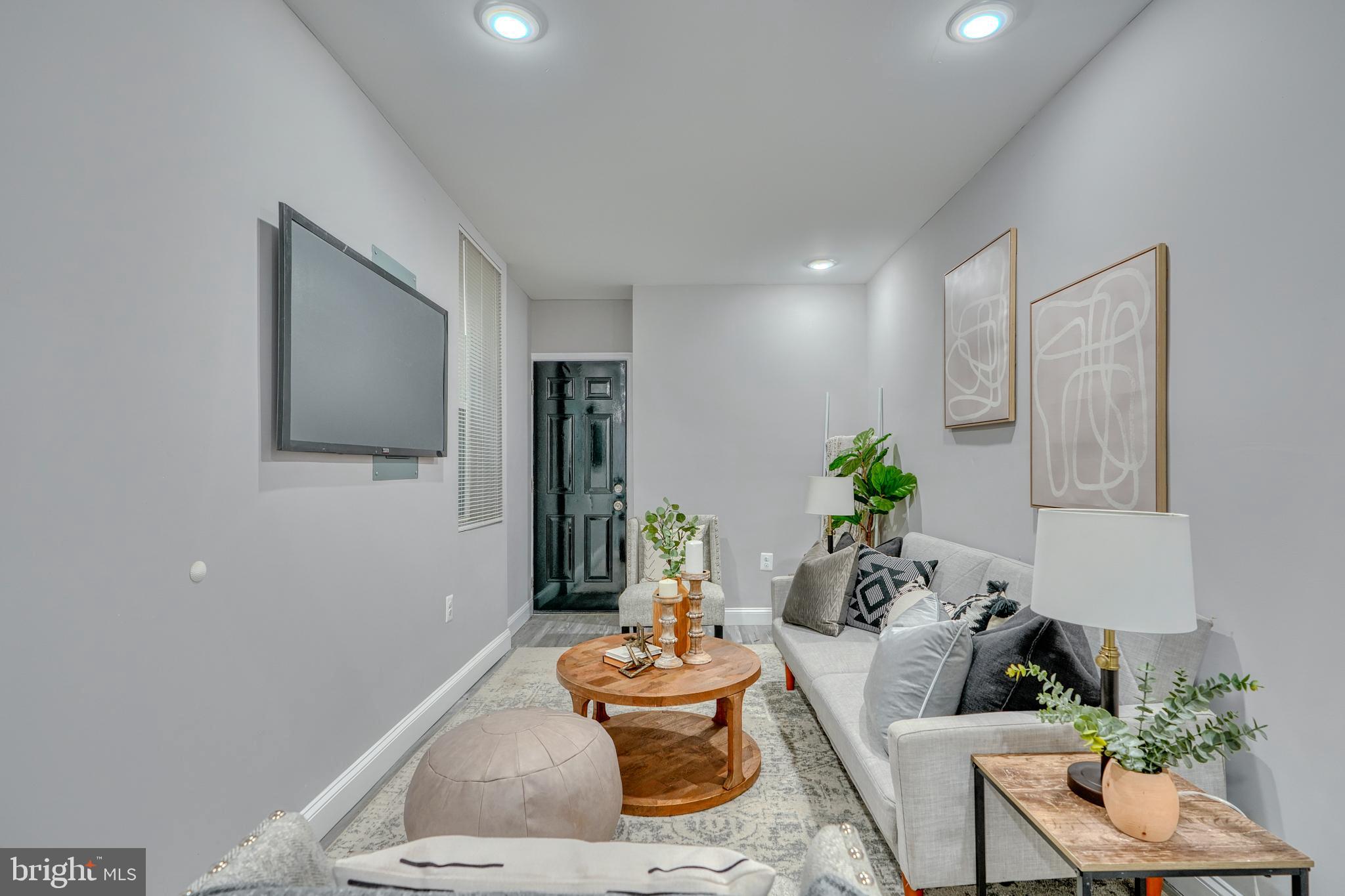 GREENMOUNT WEST - Residential