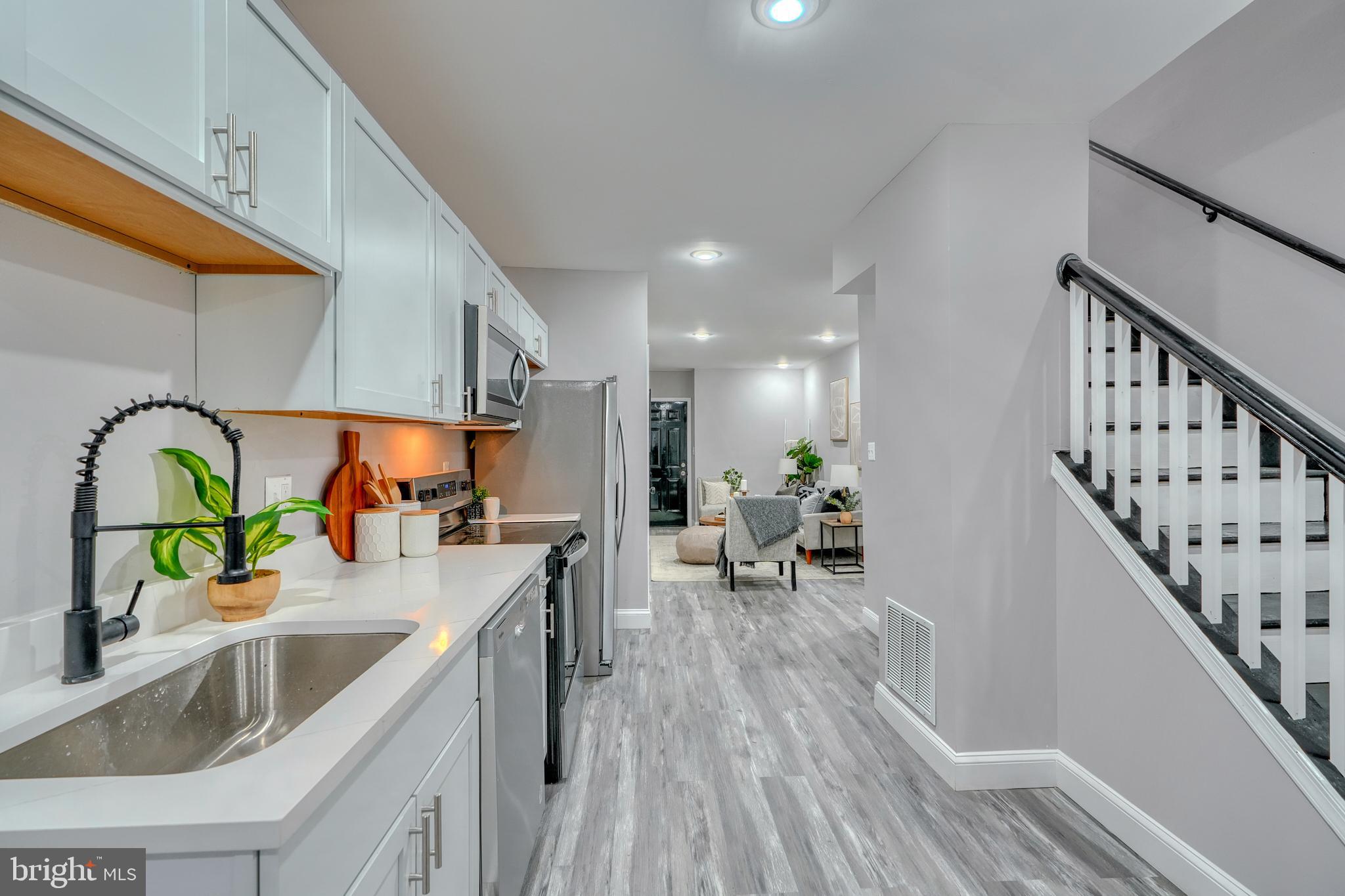 GREENMOUNT WEST - Residential