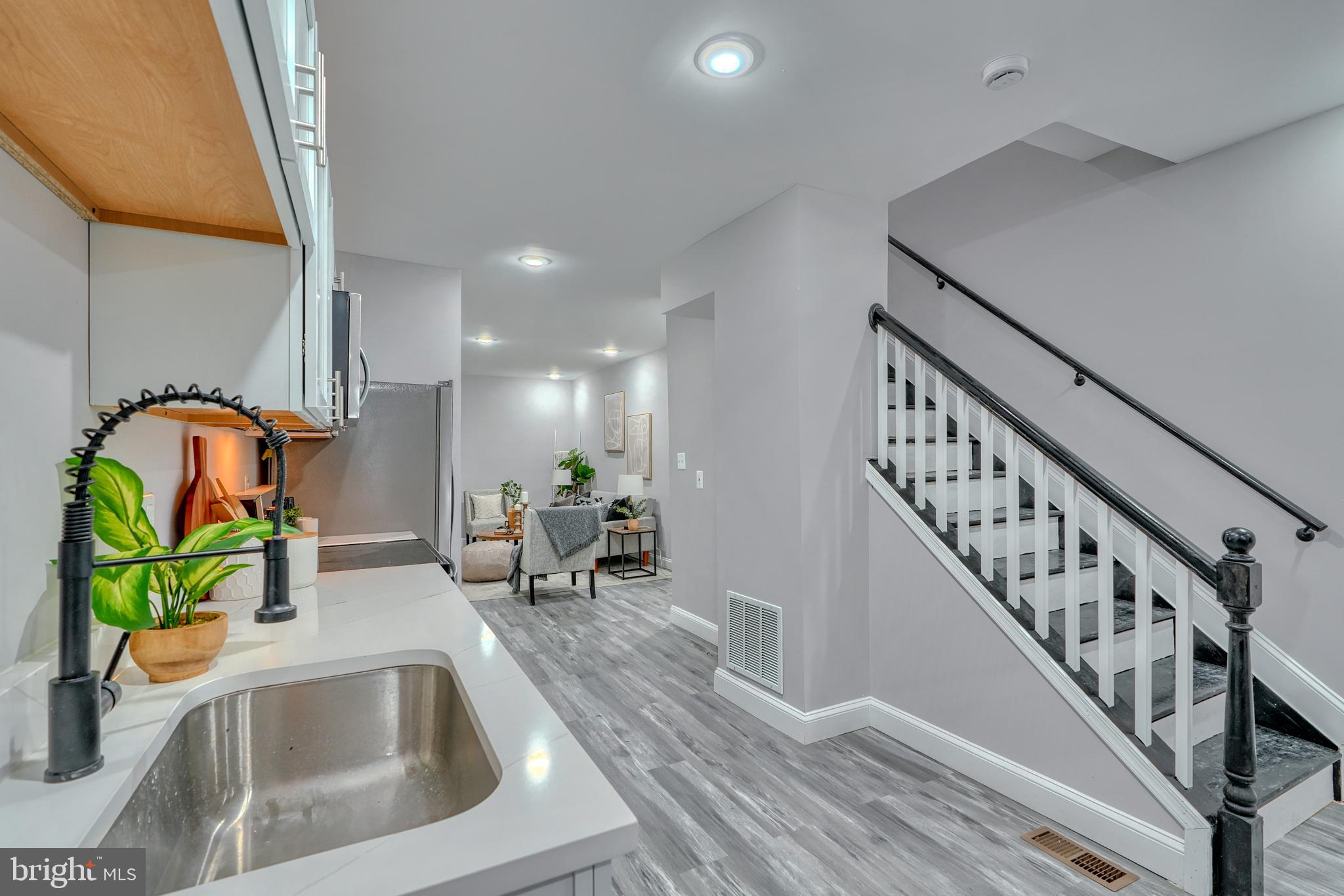 GREENMOUNT WEST - Residential