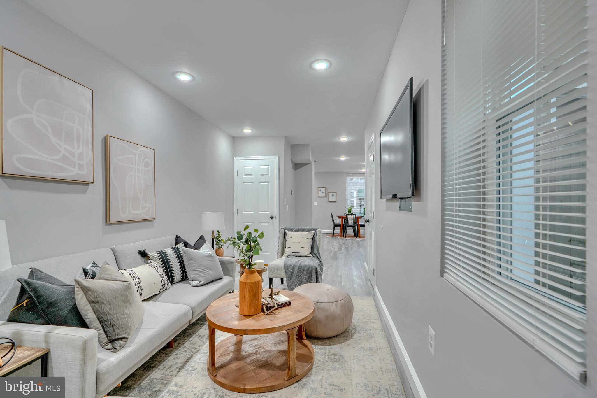 GREENMOUNT WEST - Residential