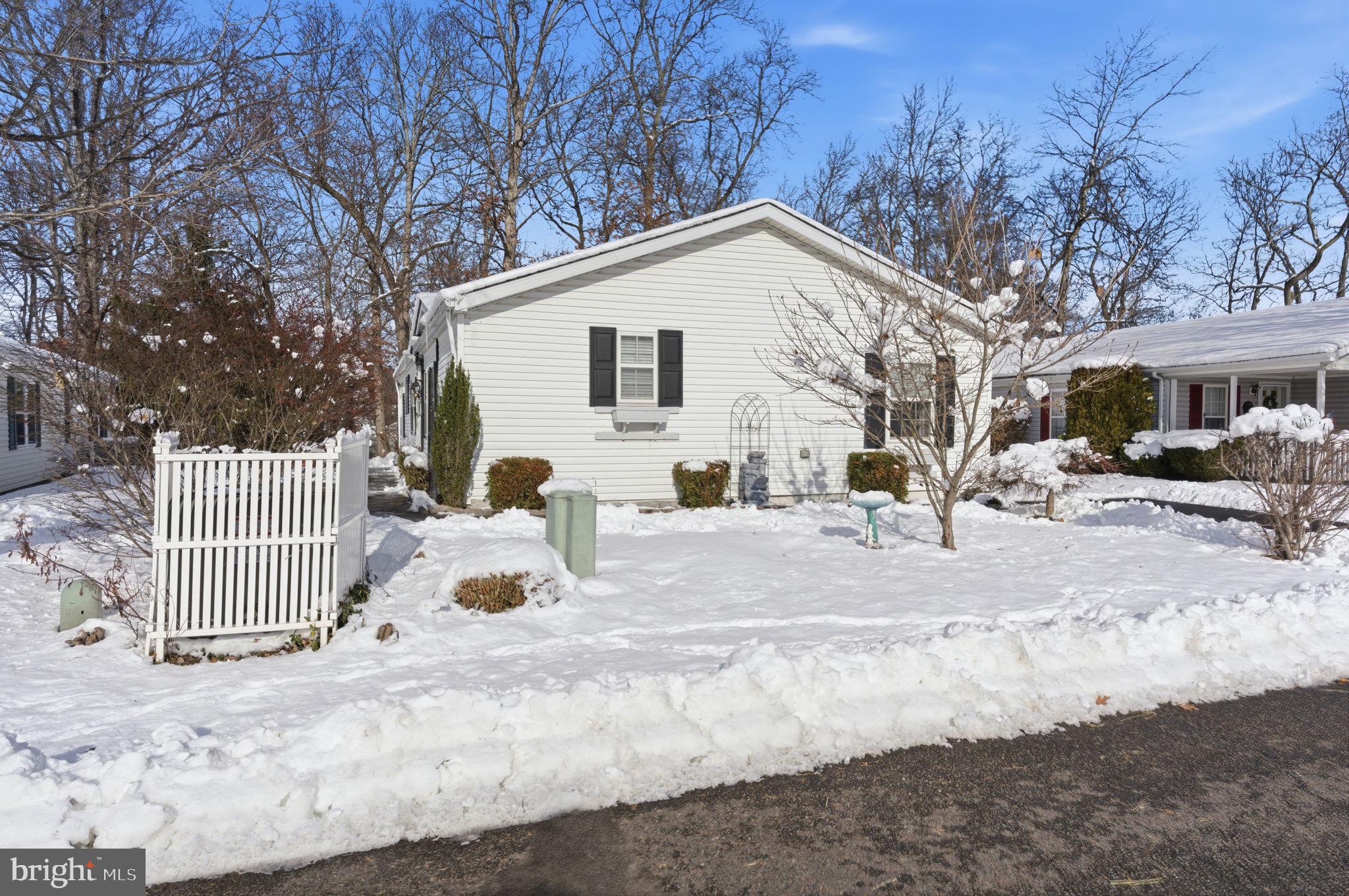 BUCKINGHAM SPRINGS - Residential