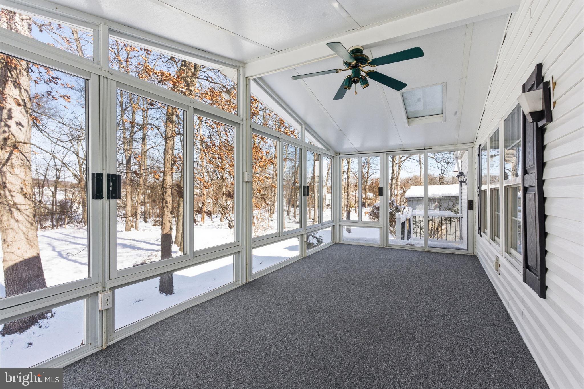 BUCKINGHAM SPRINGS - Residential