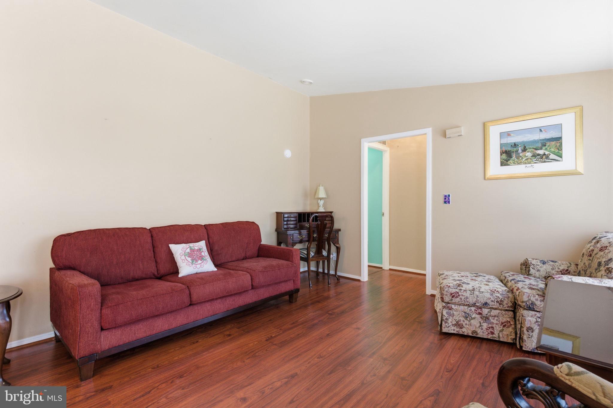 435 SPRING MEADOW CIRCLE