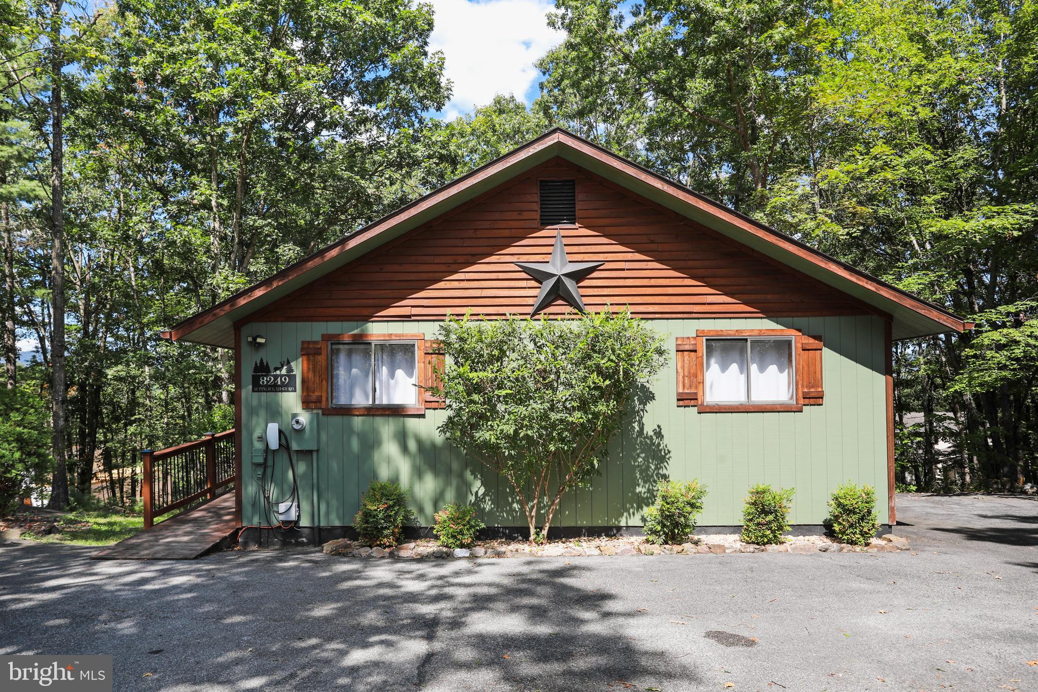 8249 SUPINLICK RIDGE ROAD