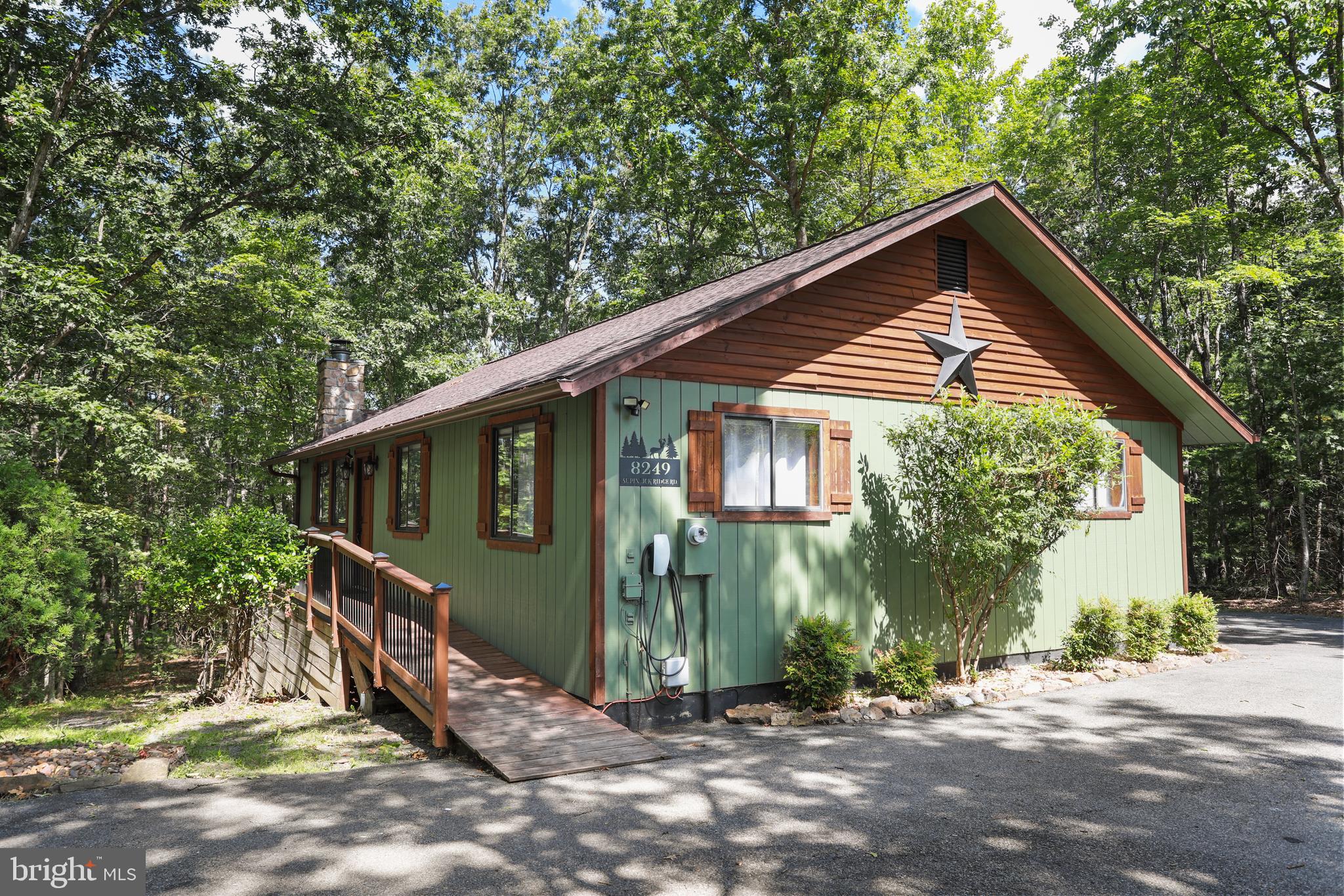 8249 SUPINLICK RIDGE ROAD