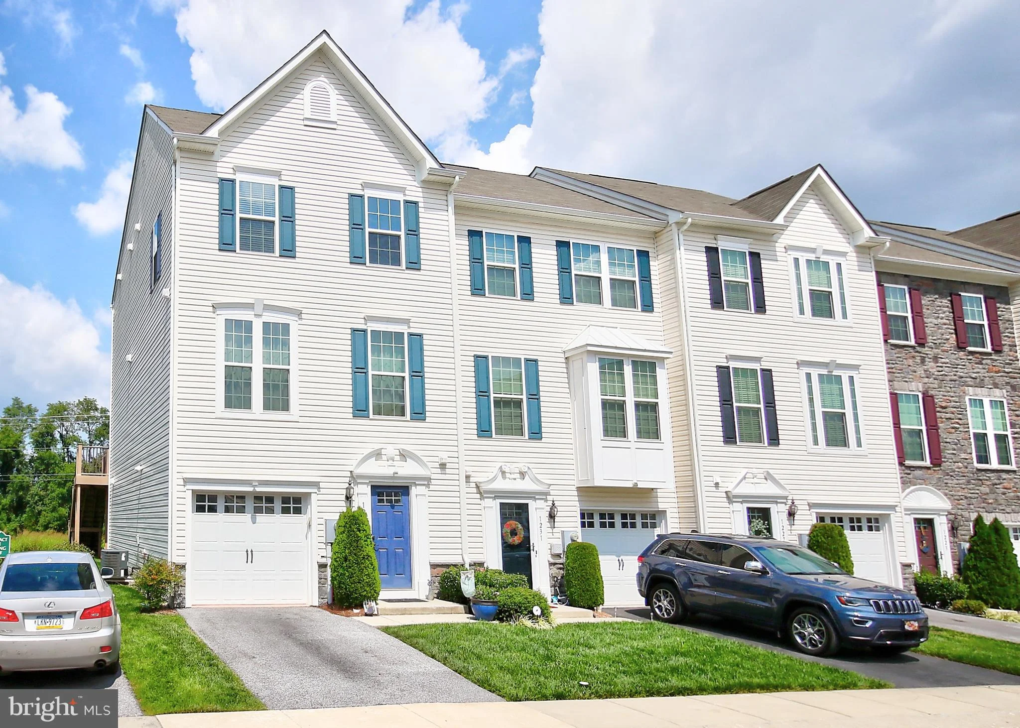 1235 Rannoch Lane, York, PA 17403