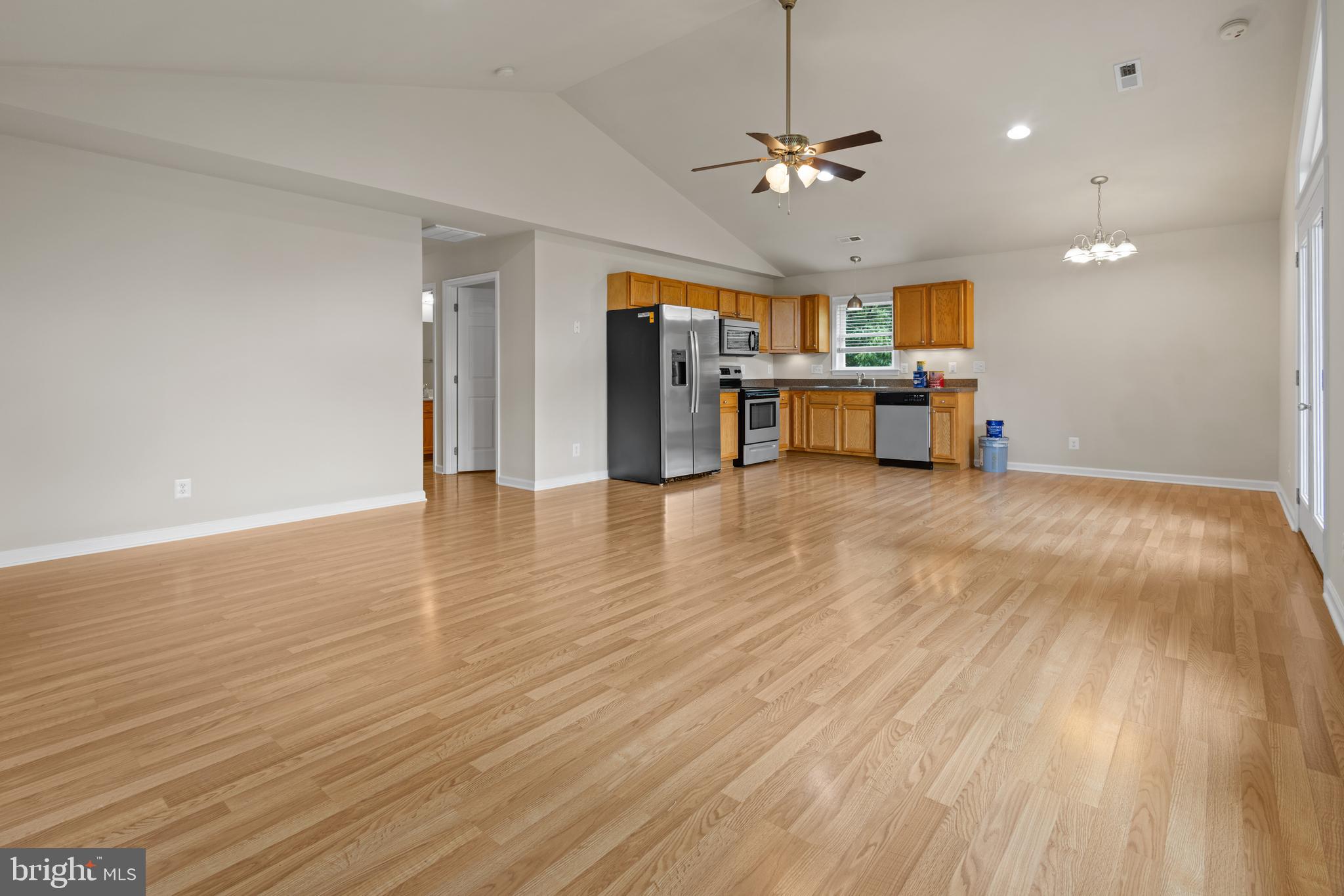 48 FARMS RIVERVIEW ROAD