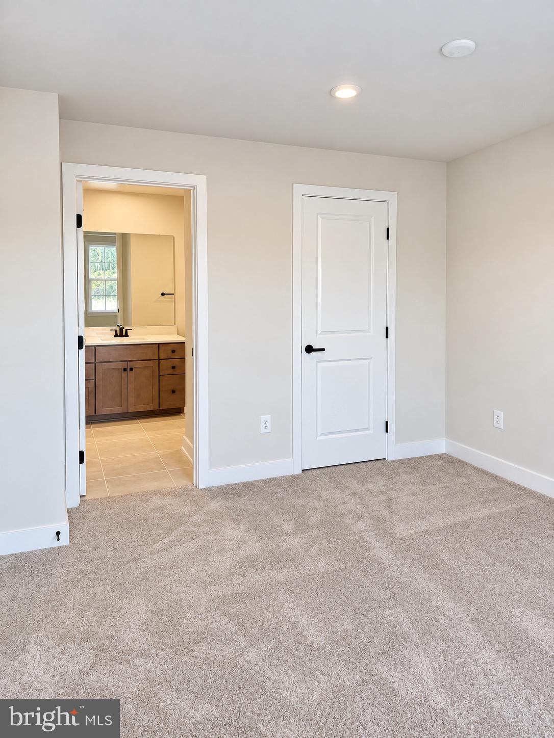 14404 FREEDOM LANE